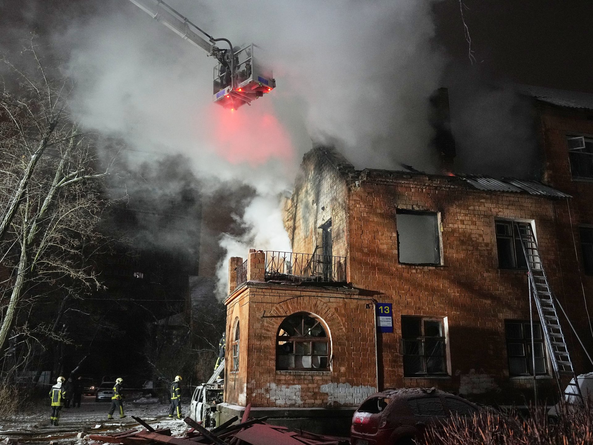 Russia-Ukraine war: List of key events, day 1,415