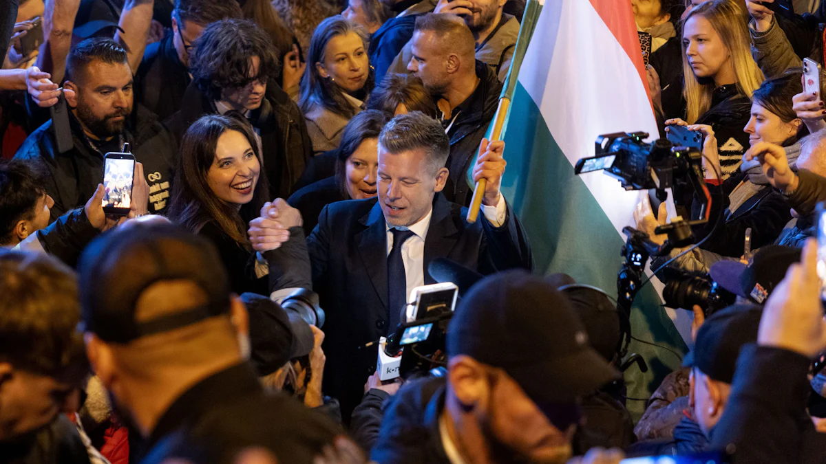 Erdrutschsieg der Opposition in Ungarn: „Machen wir eine große ungarische Party“