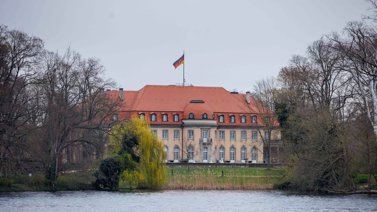 Bundesregierung: Koalition sucht Auswege aus ihrer Krise