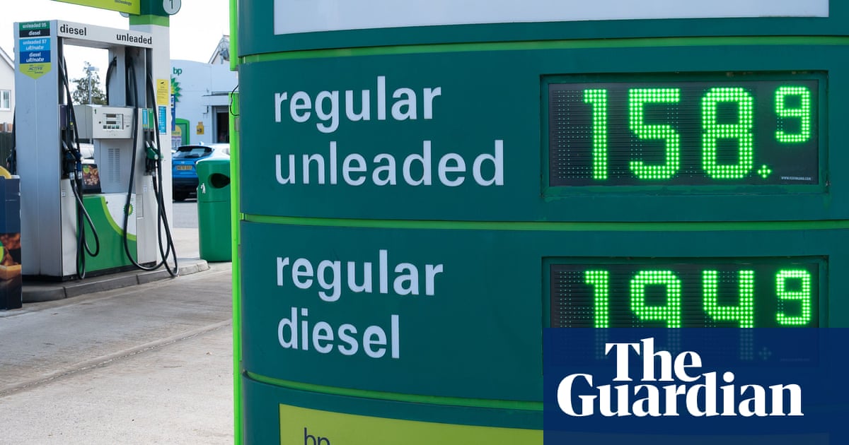Middle East war will leave UK households £480 poorer this year, says thinktank