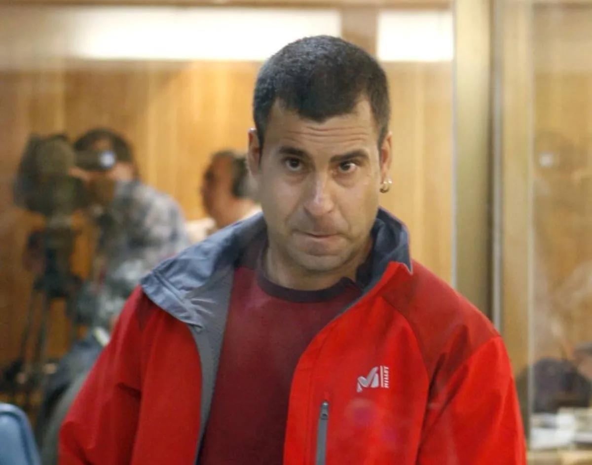 El Gobierno vasco da la semilibertad al etarra Jon Bienzobas, asesino de Tomás y Valiente