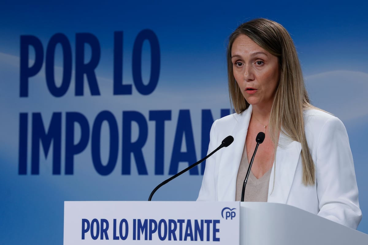 El PP anuncia una ofensiva jurídica y parlamentaria contra la regularización de inmigrantes: “Es una barbaridad”