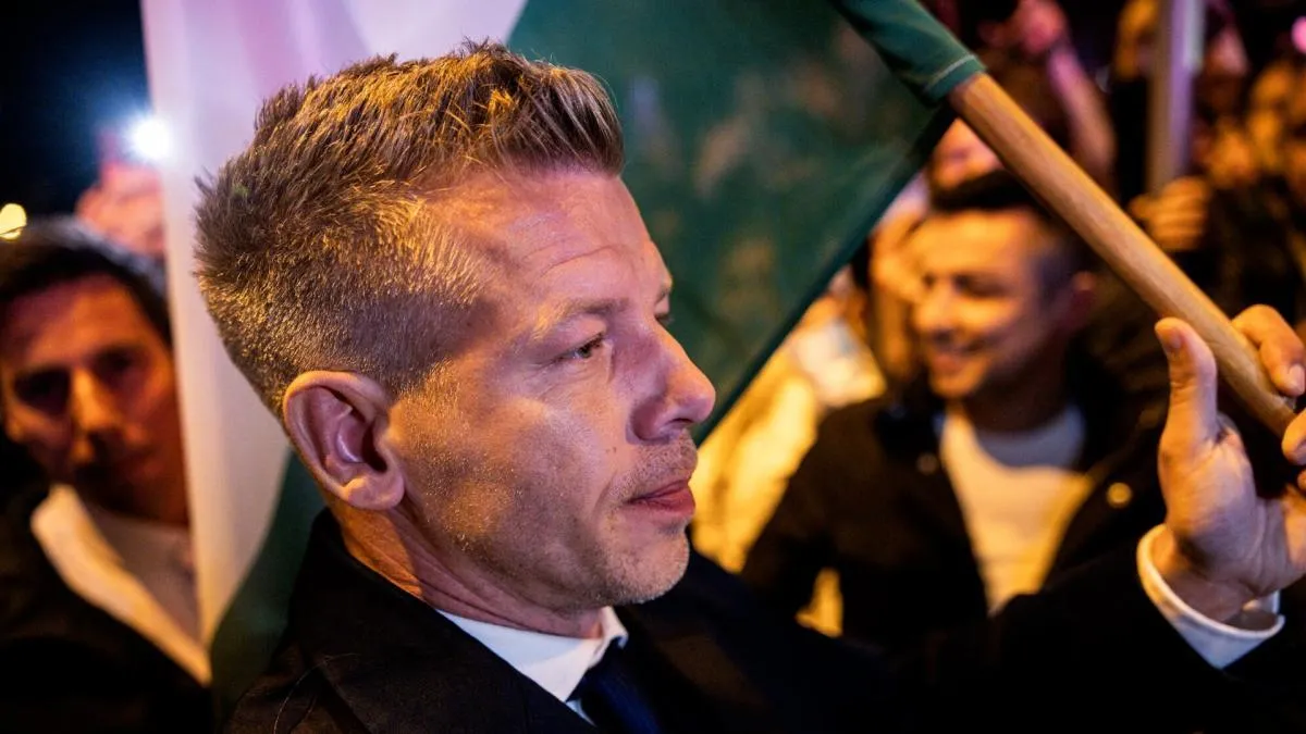 
          El europeísta Péter Magyar destrona a Orbán y abre una nueva era en Hungría
      