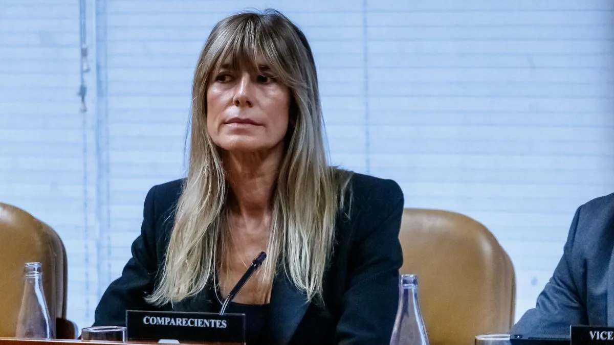 
                      El juez Peinado concluye la instrucción y deja a Begoña Gómez a un paso de juicio
                  