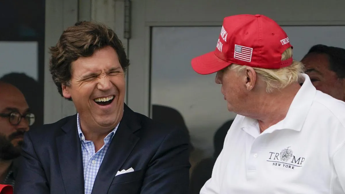
                                                    El presidente “loco” y sus “chiflados”
                                                