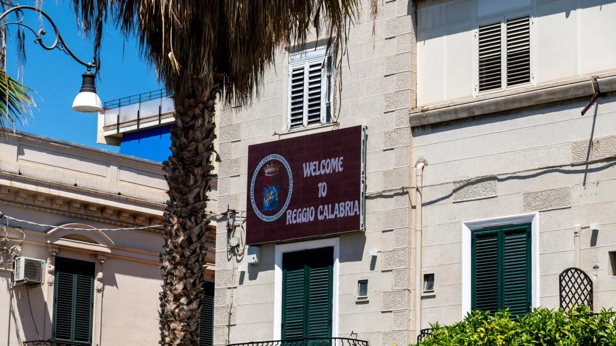Calabria pagará un sueldo de mil euros a los estudiantes para evitar que emigren al norte