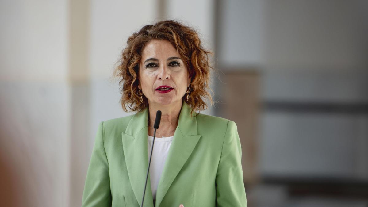 
                                                                                 El PP citará a Montero en la comisión de investigación del Senado en plena precampaña
                                                                             