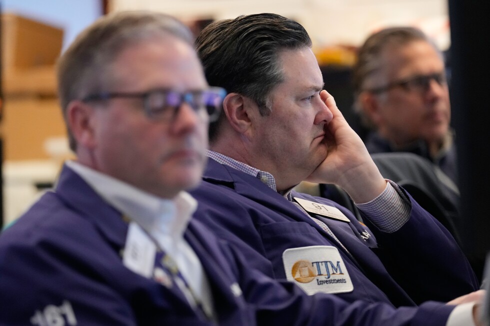 Oil rises back above $100, but US stocks hold steadier after US-Iran talks failed to end the war