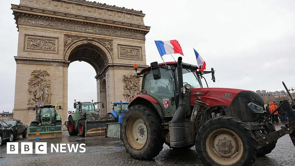 EU reaches South America trade deal after 25 years of talks 