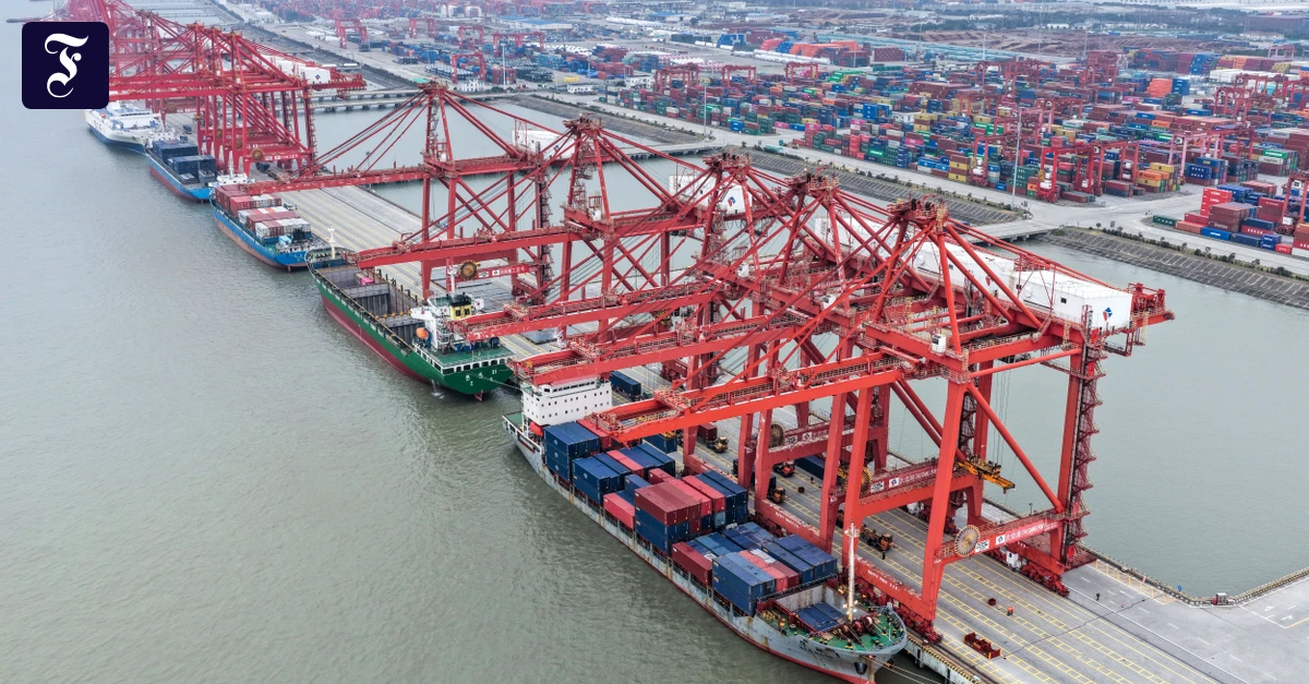 Folgen des Irankriegs: Chinas Exporte verlieren an Schwung