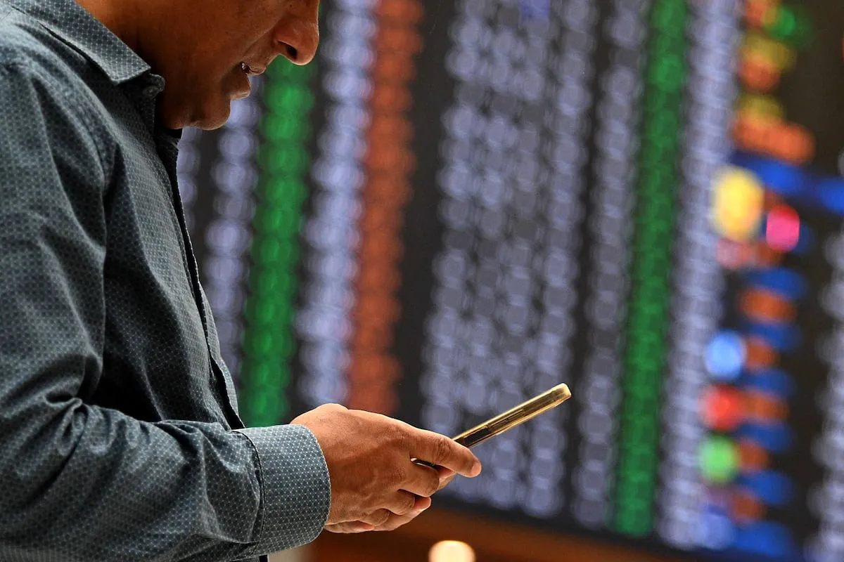 Futuros, opciones o apuestas, las mil y un formas para ganar dinero con los altibajos del petróleo