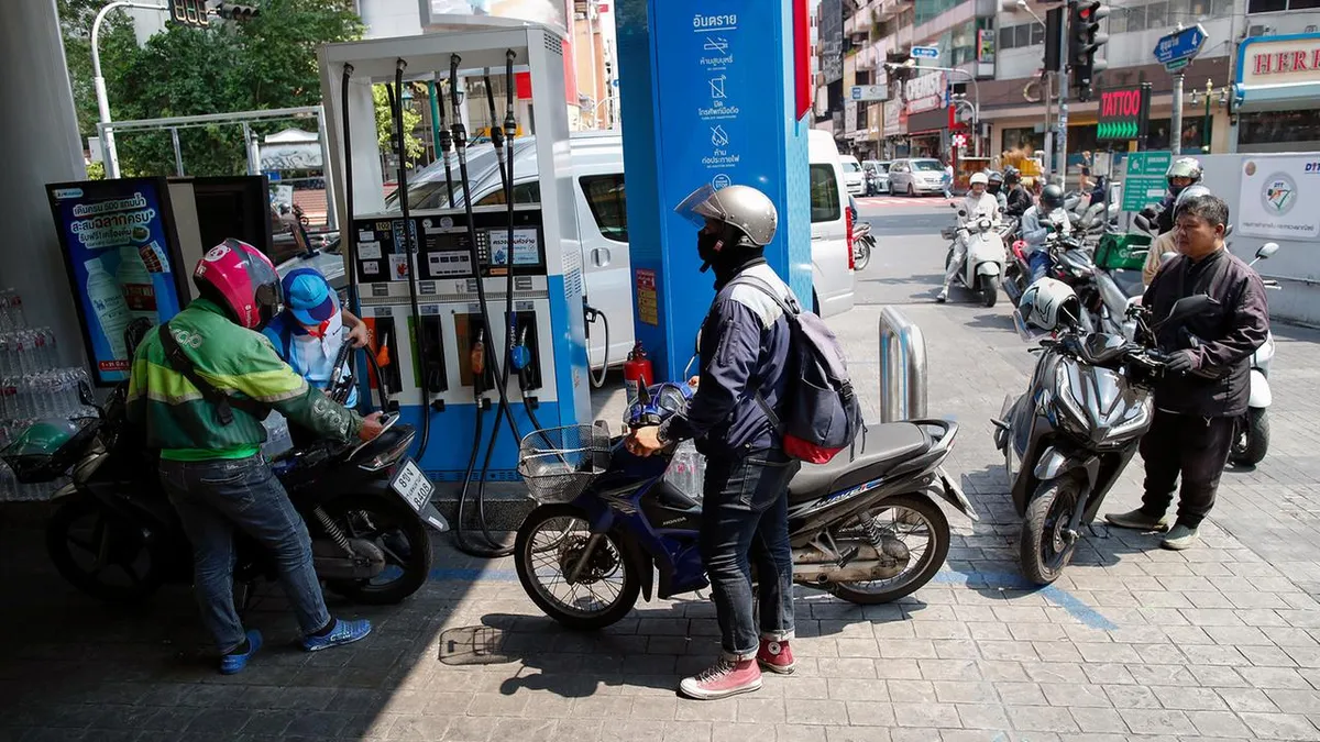 Sprit-Engpass durch Golf-Krieg: Thailands Wirtschaft unter Druck