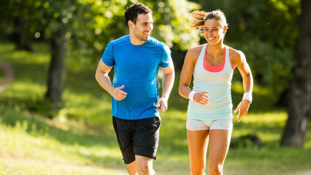 
                                                                                      Los mejores chollos de Amazon en ropa de deporte (14 de abril): The North Face, Nike, Puma y más con descuentos de hasta el 50%
                                                                                  