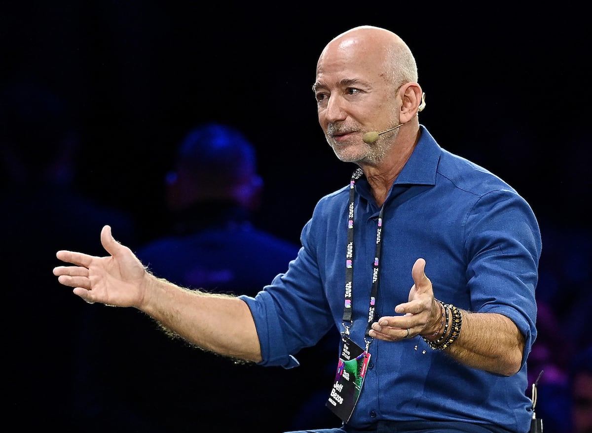 Amazon reta al SpaceX de Elon Musk y ultima la compra de Globalstar por cerca de 10.000 millones de dólares