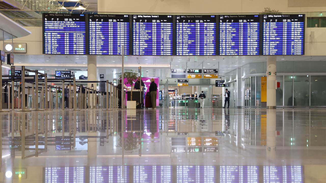 Hunderte Flugausfälle wegen Lufthansa-Piloten-Streiks