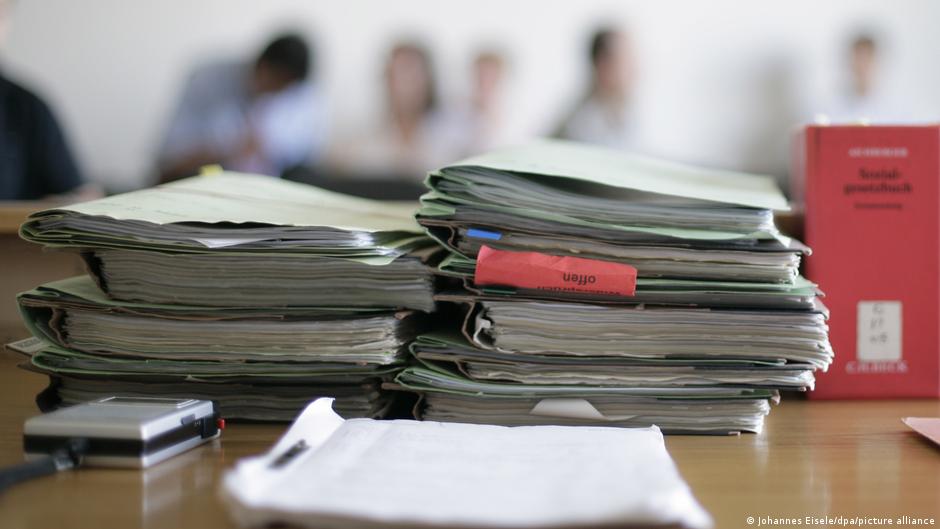 Betäubt und vergewaltigt - mehr als elf Jahre Haft für Täter