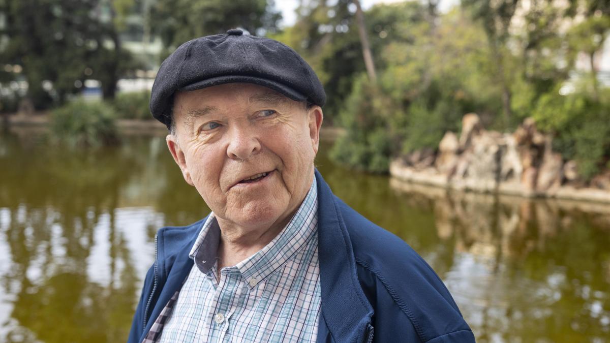 
                                                                                                                      Muere el escritor británico Ian Watson a los 82 años
                                                                                                                  