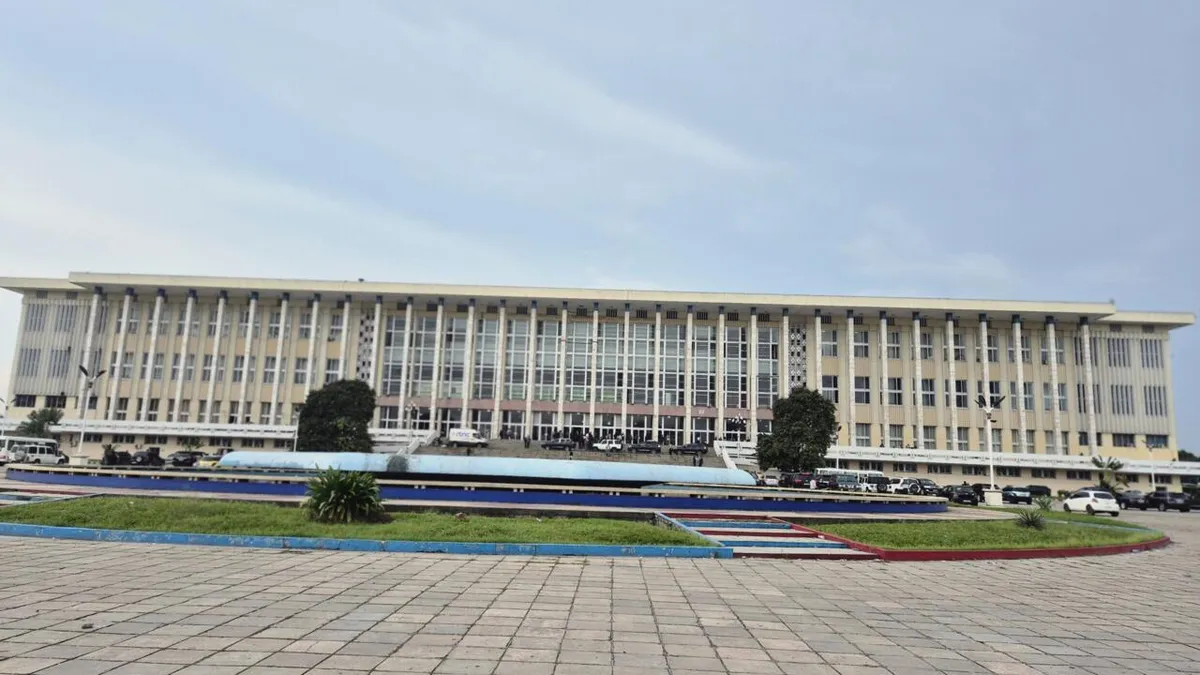 RDC: les députés entament l’examen de l’accord de paix avec le Rwanda et du partenariat avec les États-Unis