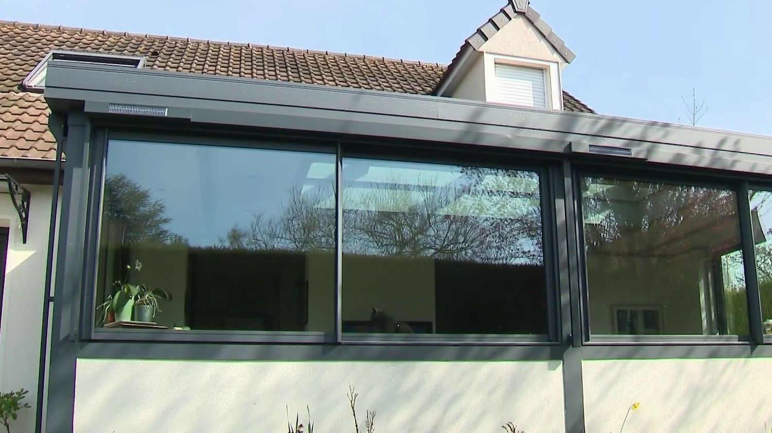 Pergolas, vérandas… Le fisc cible désormais les extensions non déclarées à l'aide d'images satellites