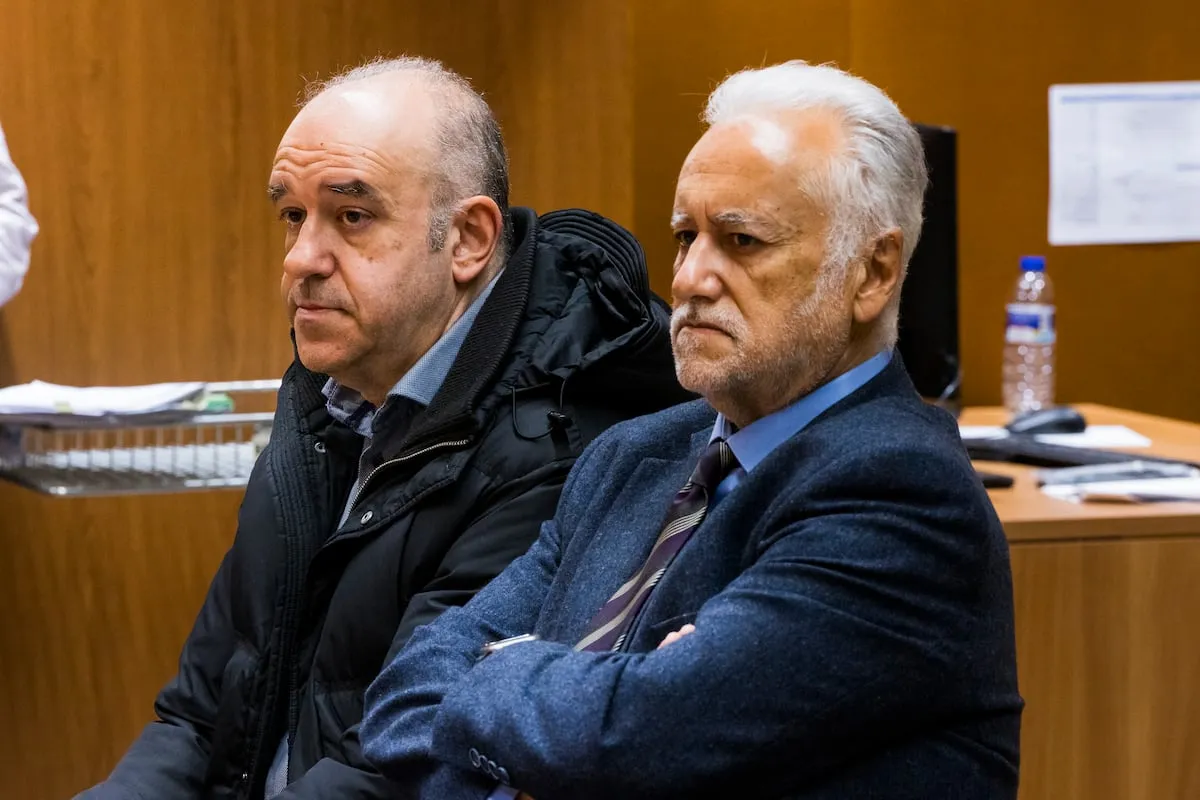 La búsqueda fallida del dueño de la Primitiva de los 4,7 millones en A Coruña, en el juicio: “¿Cómo no vinieron a mirar la cámara?”