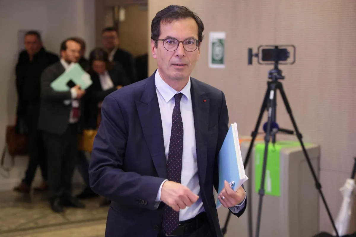 Travail le 1er-Mai : Jean-Pierre Farandou, le ministre du travail, assure qu’une loi sera adoptée courant 2026