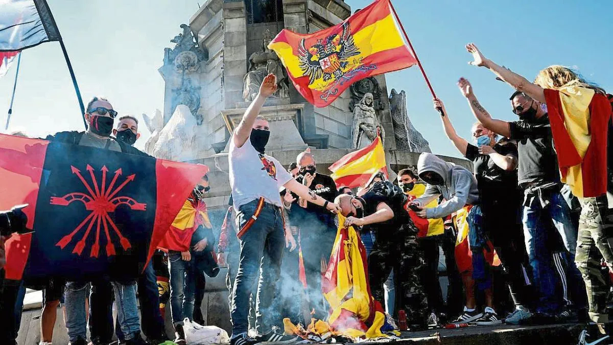 
                            Cultura traslada a la Justicia la extinción de la Fundación Francisco Franco
                        
