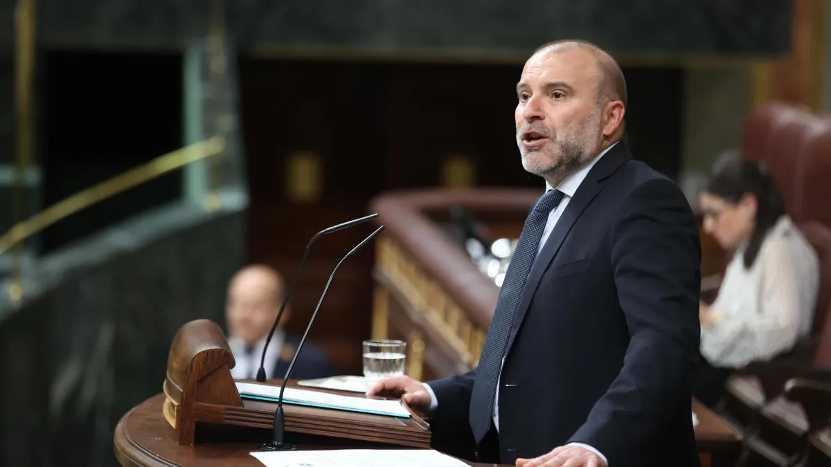 El Congreso veta la prohibición del burka y el niqab que propugna Junts