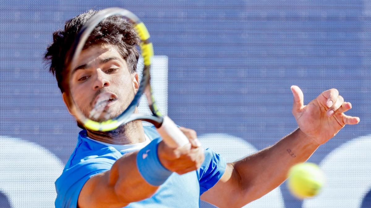 Carlos Alcaraz, un poco de ritmo y a correr: gana a Virtanen en su estreno