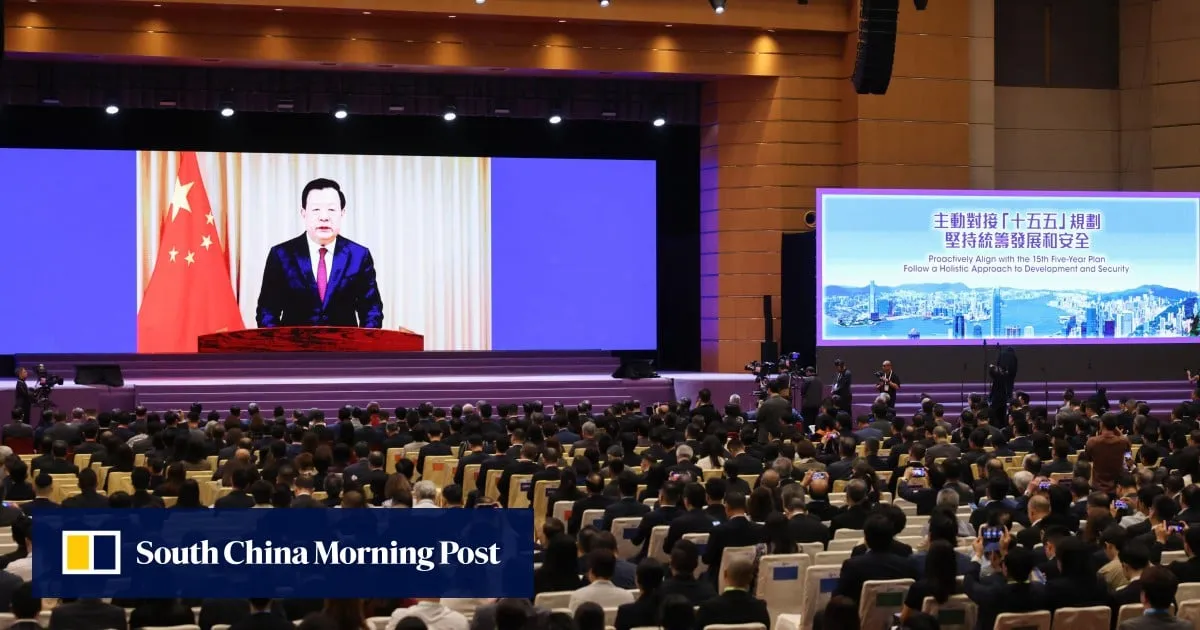 ‘Show patriotism through concrete actions,’ Xia Baolong tells Hong Kong businesspeople