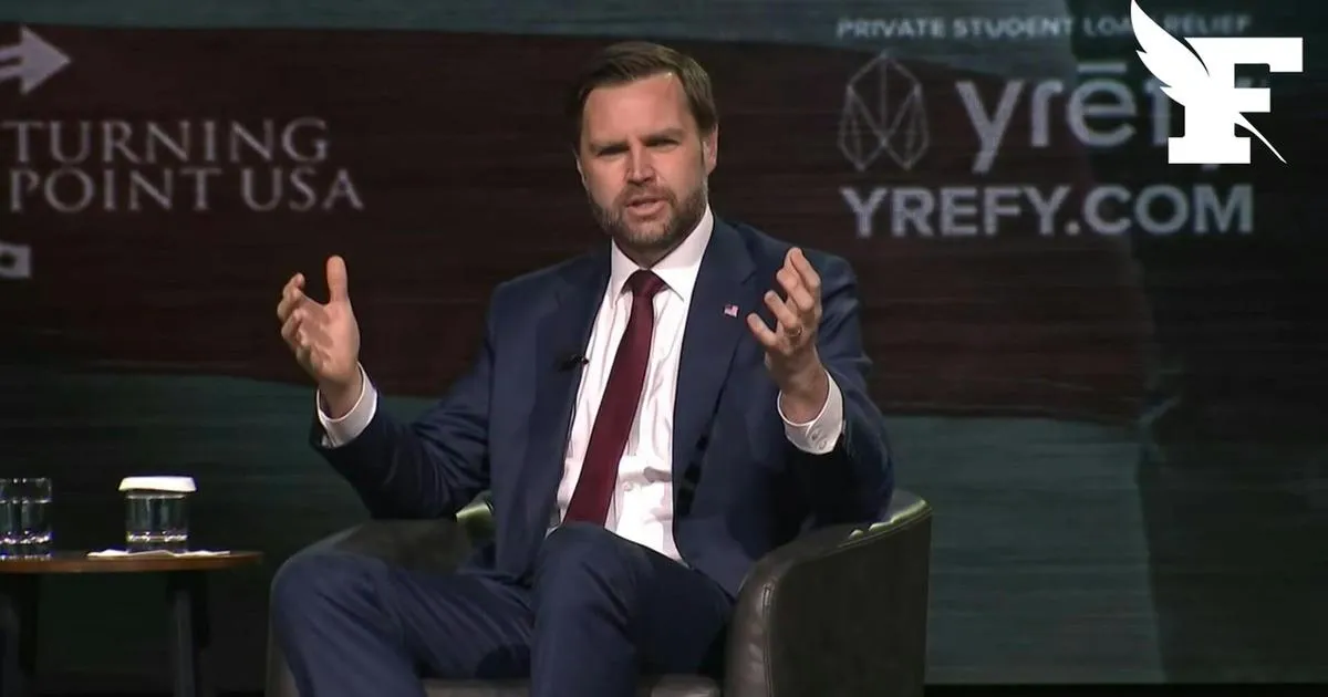 «Il doit faire attention avec les sujets de théologie» : JD Vance s’en prend une nouvelle fois au pape Léon XIV