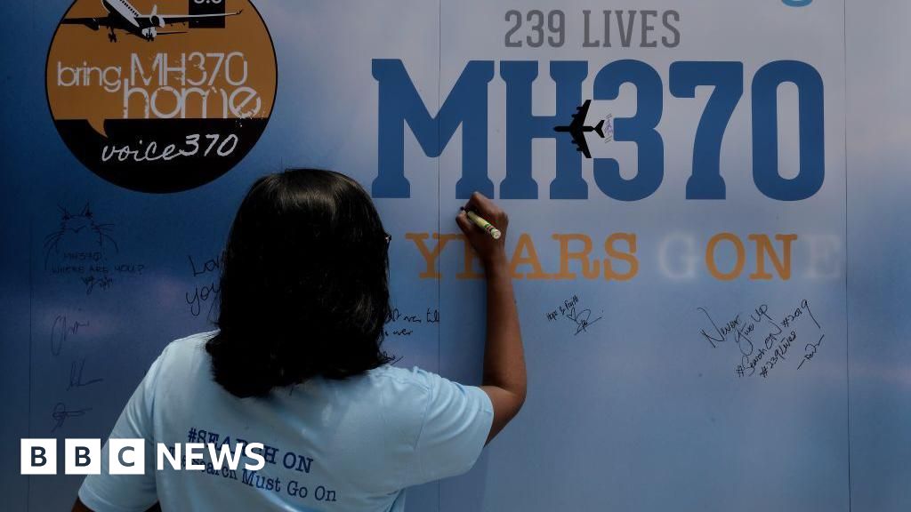 Search for long-missing Malaysia Airlines flight MH370 to resume