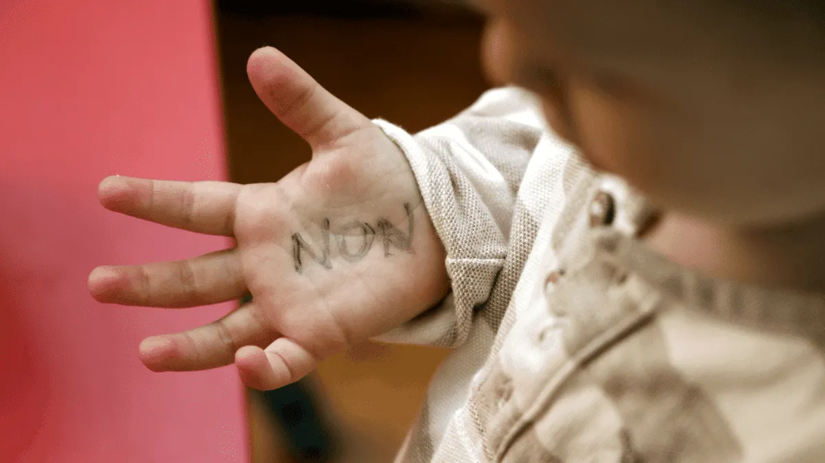 "Je savais que quelque chose s'était passé" : une victime d'inceste demande l'imprescriptibilité des violences sexuelles sur mineurs