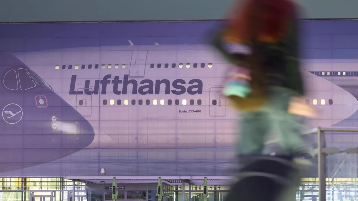 Hunderte Flugausfälle - Streikwelle zum Lufthansa-Jubiläum
