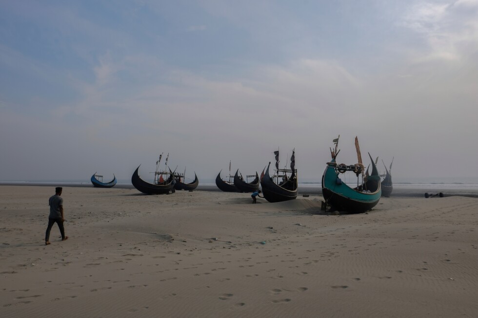At least 250 people missing, including Rohingya and Bangladeshis, after boat sinks in Andaman Sea