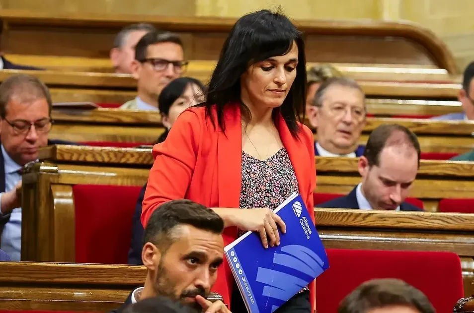 Orriols se mofa de Illa por salvar sus Presupuestos y desarticular el PSC en Ripoll: "Gracias, ha sido una jugada maestra"