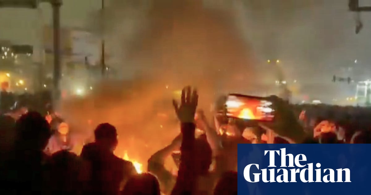 Iran arrests protest leaders as crackdown intensifies amid threat of US intervention