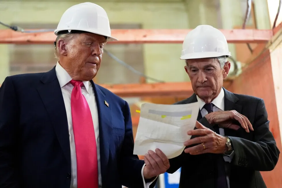 Trump threatens to fire Powell if the Fed Chair remains with central bank after his term ends