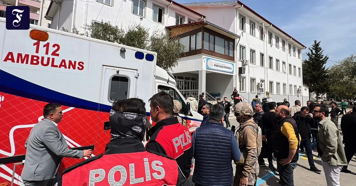 Mehrere Tote und verletzte: Erneuter Schusswaffenangriff an einer Schule in der Türkei