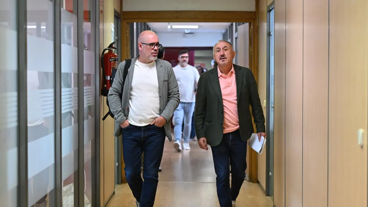 
                                                                                          CC.OO. y UGT trasladan el Primero de Mayo a Málaga, coincidiendo con el arranque de la campaña andaluza
                                                                                      
