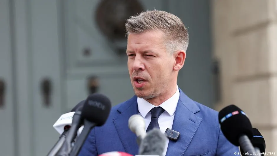 Ungarn: Magyar will Orbans "VIP-Migranten" ausliefern