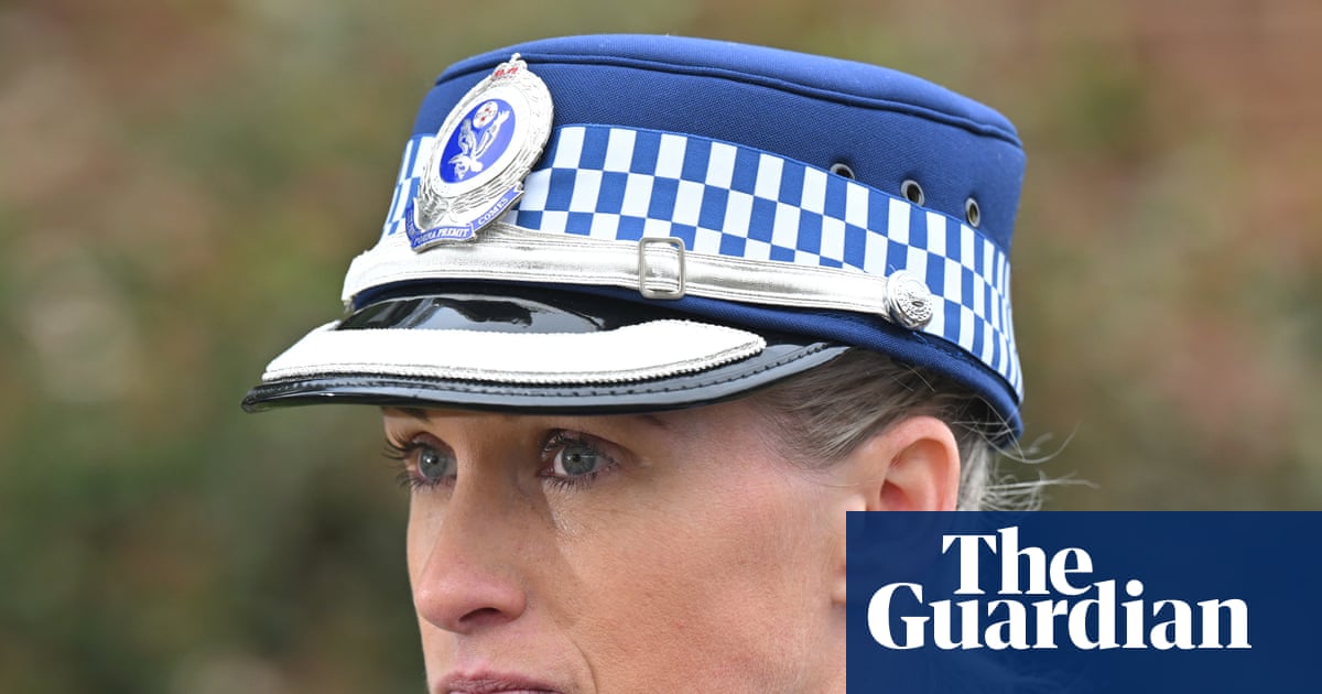 Amy Scott, police officer who confronted Bondi junction stabber, diagnosed with ‘rare and aggressive’ breast cancer