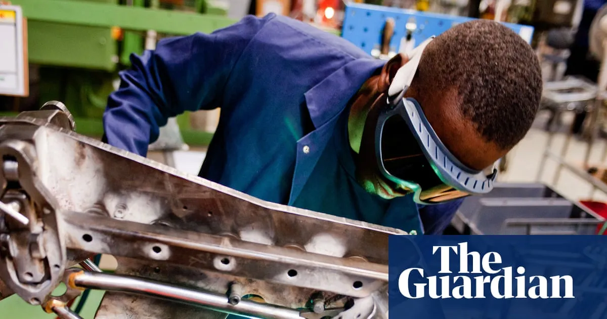 UK business confidence weakened and hiring fell at end of 2025, surveys find