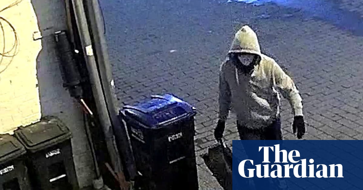Suspect accused of planting pipe bombs on eve of January 6 faces new charges