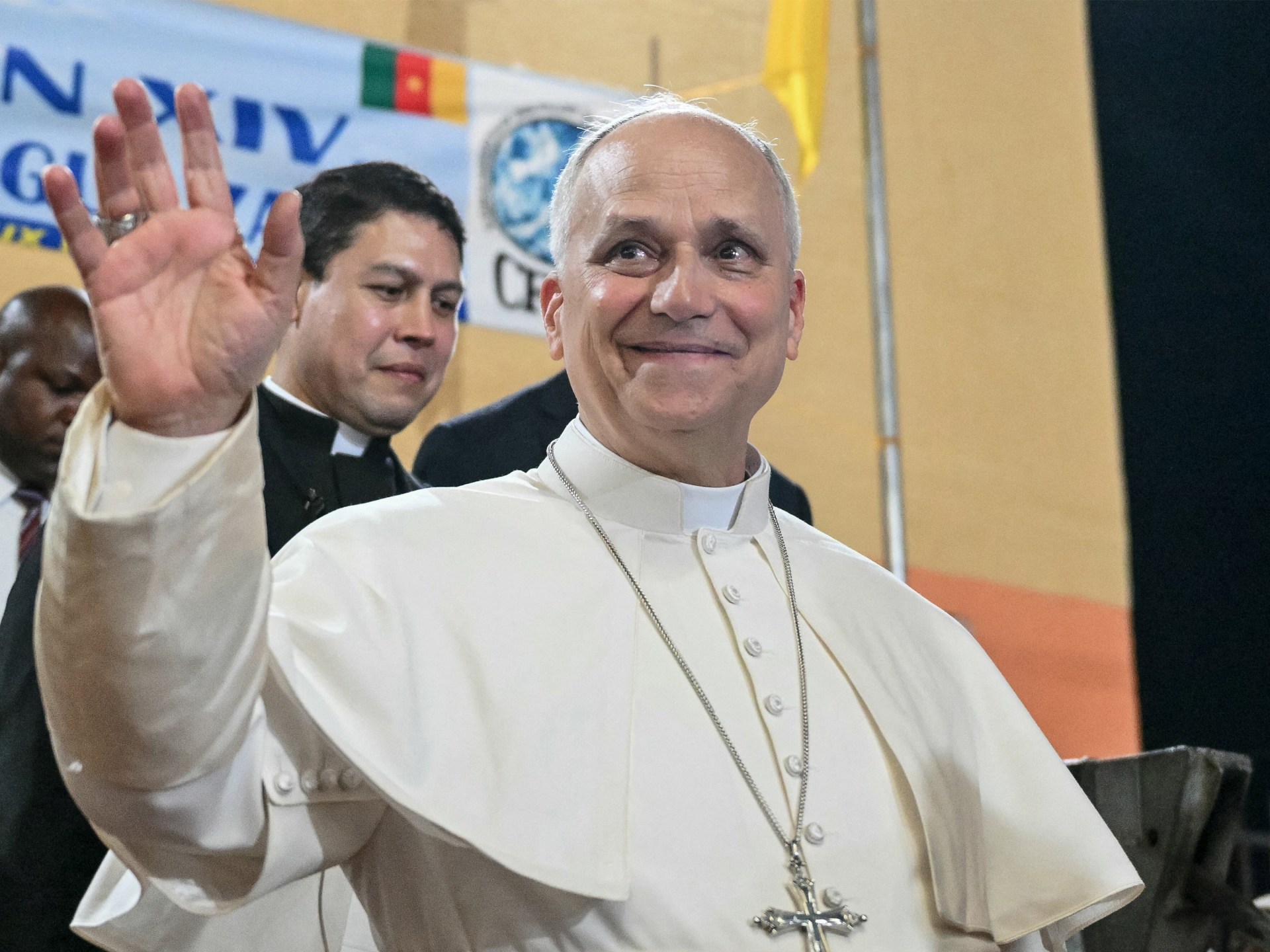 Huge crowds greet Pope Leo in Cameroon 20 years after outreach trip