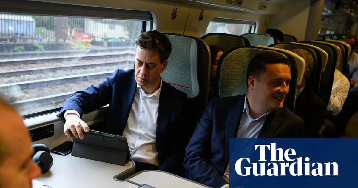 Energy and health optimism help lift civil service morale under Labour