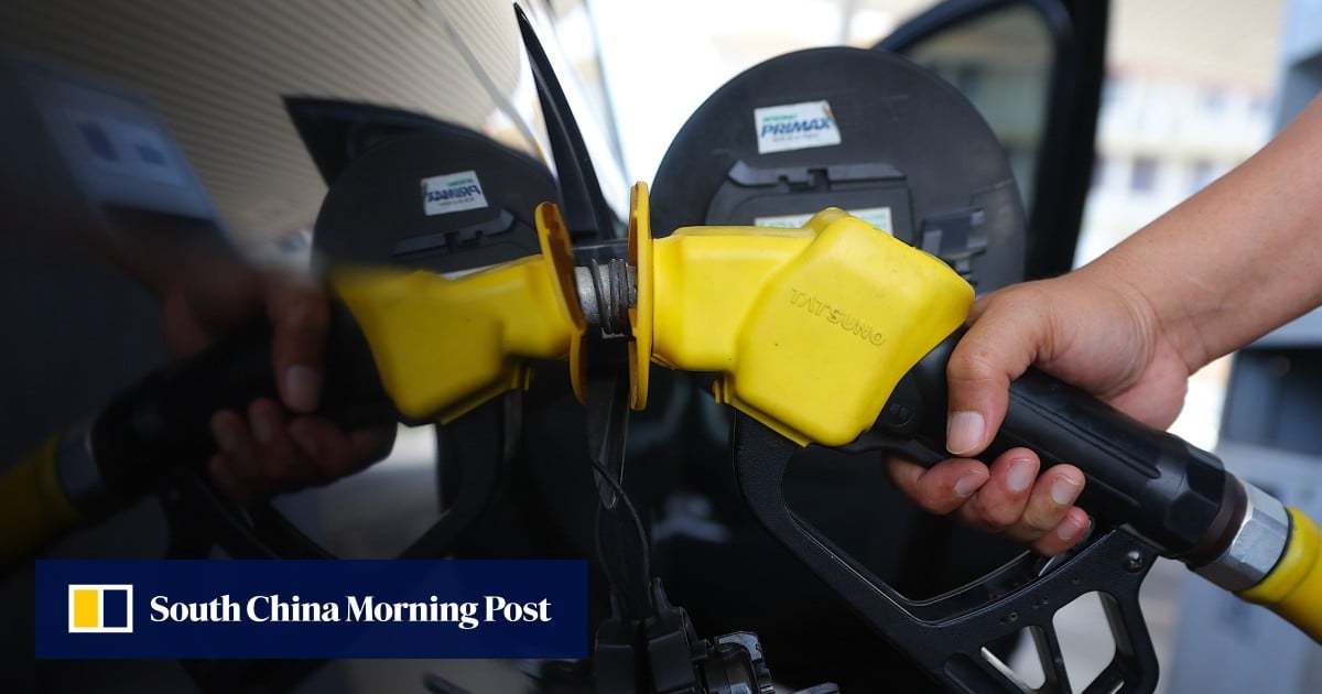 Malaysia pumps up police action at border petrol stations to curb subsidised fuel leaks