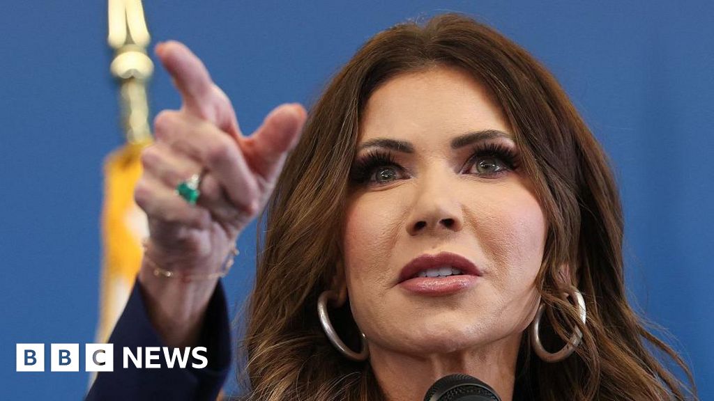 More federal agents to be sent to Minnesota, Trump administration says