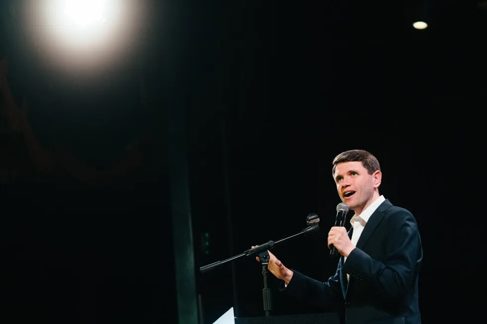 Democrats crow about fundraising in competitive Senate races