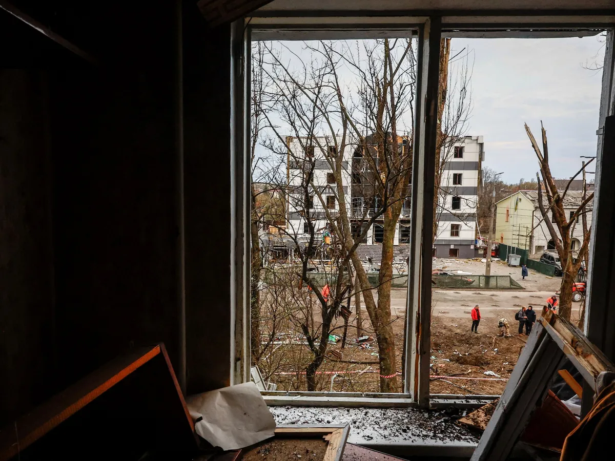 Kyiv hit by deadly missile attack amid shortage of interceptors