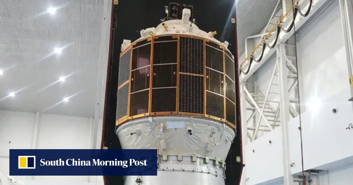 China’s Qingzhou robotic craft tests space debris capture and clean-up